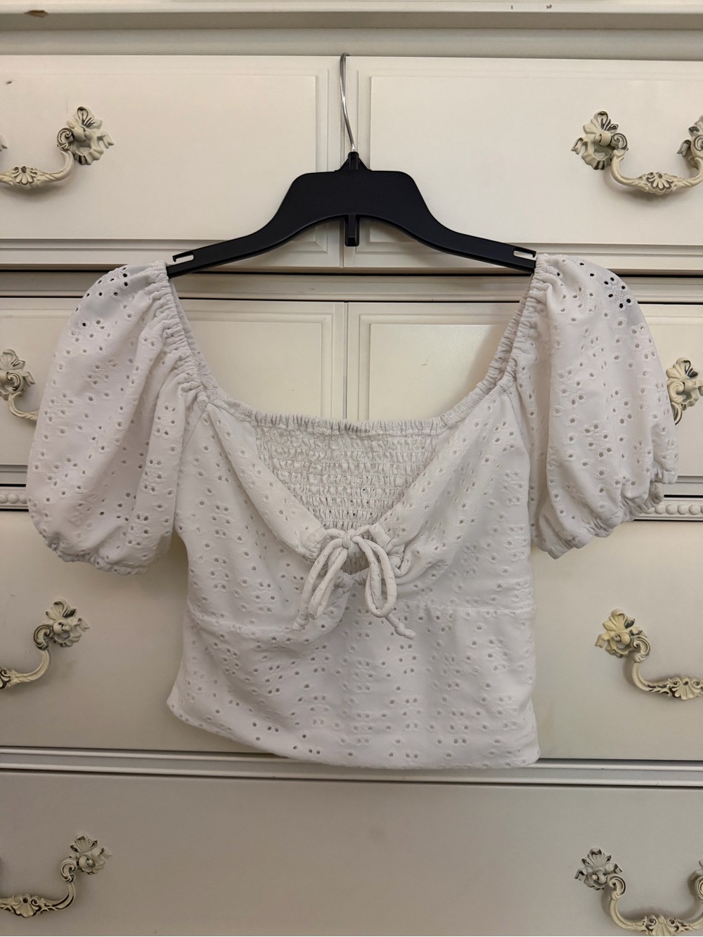 White Eyelet Puff Sleeve Women's Top
